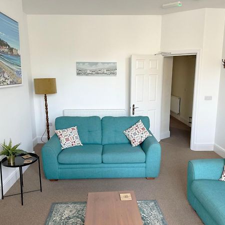 Private Parking, Central Llandudno, King Bed With Ensuite At Clement Lodge Bagian luar foto